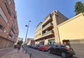 246m² commercial premises for sale in Burjasot, Calle Santísima Trinidad photo