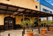 Local comercial en venta con 468m² en Santa Fe, Calle Secretario Antonio Pérez Funes foto