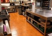 Local comercial en venta con 468m² en Santa Fe, Calle Secretario Antonio Pérez Funes foto