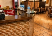 Local comercial en venta con 468m² en Santa Fe, Calle Secretario Antonio Pérez Funes foto