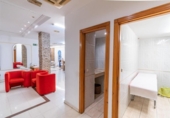 193m² commercial premises for sale in Granada, in the area of Boquerón Neighborhood, Calle San Juan de Dios photo