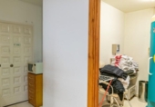 193m² commercial premises for sale in Granada, in the area of Boquerón Neighborhood, Calle San Juan de Dios photo