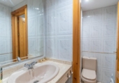 193m² commercial premises for sale in Granada, in the area of Boquerón Neighborhood, Calle San Juan de Dios photo