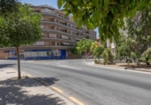 33m² commercial premises for sale in Granada, in the area of Garden City, Avenida Pablo Picasso photo
