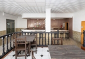 195m² cafétéria pour vente à Maracena, Avenida de Blas de Otero photo