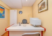 472m² commercial premises for sale in Granada, Calle de Pérez Galdós photo