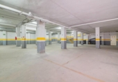 472m² commercial premises for sale in Granada, Calle de Pérez Galdós photo