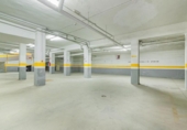 472m² commercial premises for sale in Granada, Calle de Pérez Galdós photo