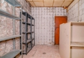 112m² commercial premises for sale in Granada, in the area of Doctors, Calle Doctor Mesa Moles photo