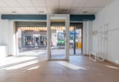 65m² locaux commerciaux pour vente à Armilla, Plaza Tres Cruces photo