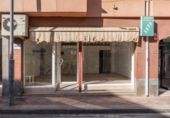 65m² locaux commerciaux pour vente à Armilla, Plaza Tres Cruces photo