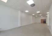 Local comercial en alquiler con 91m² en Palma foto