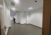Oficina en alquiler con 65m² en Palma foto