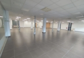 Oficina en alquiler con 136m² en Palma foto