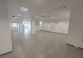 185m² office for rent in Palma photo
