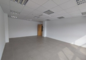 Oficina en alquiler con 245m² en Palma foto