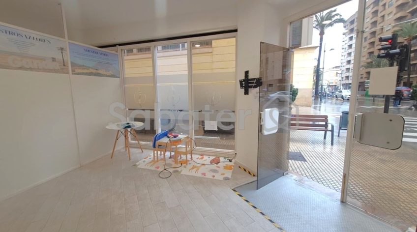 Local comercial