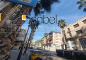 Local comercial en alquiler con 150m² en Reus, en la zona de Barri Ample foto