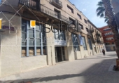 Local comercial en alquiler con 150m² en Reus, en la zona de Barri Ample foto