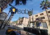 Local comercial en alquiler con 150m² en Reus, en la zona de Barri Ample foto