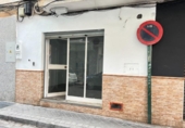 Local comercial en alquiler con 25m² en Granada, en la zona de Casillas Bajas, Calle Hermanos Carazo foto