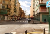Local comercial en alquiler con 25m² en Granada, en la zona de Casillas Bajas, Calle Hermanos Carazo foto