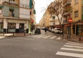 Local comercial en alquiler con 25m² en Granada, en la zona de Casillas Bajas, Calle Hermanos Carazo foto