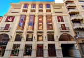 Local comercial
en venda
amb 370m² a Elx foto