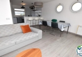 189m² bâtiment pour vente à Empuriabrava, dans le quartier de Empuriabrava, Carrer Salins 1 Linea photo