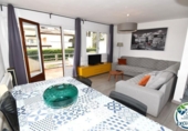 189m² bâtiment pour vente à Empuriabrava, dans le quartier de Empuriabrava, Carrer Salins 1 Linea photo