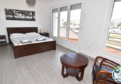 189m² bâtiment pour vente à Empuriabrava, dans le quartier de Empuriabrava, Carrer Salins 1 Linea photo
