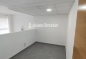 198m² commercial premises for sale in Santa Pola, Calle del Maestro Alfonsea photo