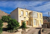 Local comercial en venta con 431m² en Orihuela, Pasaje Caja de Ahorros foto