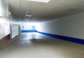 Local comercial en alquiler con 550m² en Ribera del Fresno foto
