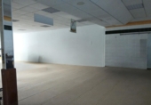 Local comercial en alquiler con 550m² en Ribera del Fresno foto
