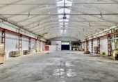 841m² warehouse industrial for sale in Berrioplano photo