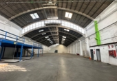 3008m² warehouse industrial for rent in l'Hospitalet de Llobregat, in the area of Centre photo