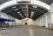 3008m² warehouse industrial for rent in l'Hospitalet de Llobregat, in the area of Centre photo