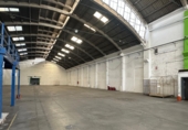 3008m² warehouse industrial for rent in l'Hospitalet de Llobregat, in the area of Centre photo