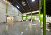 3008m² warehouse industrial for rent in l'Hospitalet de Llobregat, in the area of Centre photo