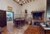 Restaurante en venta con 720m² en Colmenar de Oreja, Calle Zacatín foto