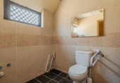 233m² commercial premises for sale in Alcalá de Henares, in the area of Espartales, calle fuentenovilla, 28806 photo