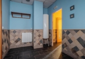 233m² commercial premises for sale in Alcalá de Henares, in the area of Espartales, calle fuentenovilla, 28806 photo
