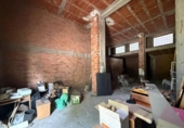 Local comercial en venta con 130m² en Ponferrada, calle general vives, 24401 foto
