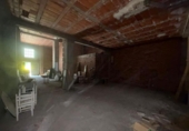 Local comercial en venta con 130m² en Ponferrada, calle general vives, 24401 foto