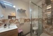 250m² hôtel pour vente à Avilés, Calle La Fruta photo