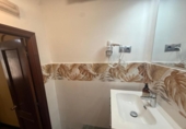 250m² hôtel pour vente à Avilés, Calle La Fruta photo