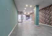 55m² locaux commerciaux pour vente à Armilla, Calle Lugo photo
