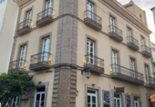 Edificio en venta con 309m² en Tarifa, Calle Guzmán El Bueno foto