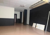 Local comercial
en venda
amb 417m² a Badalona, a la zona de Montigalà, Carrer Irlanda foto
